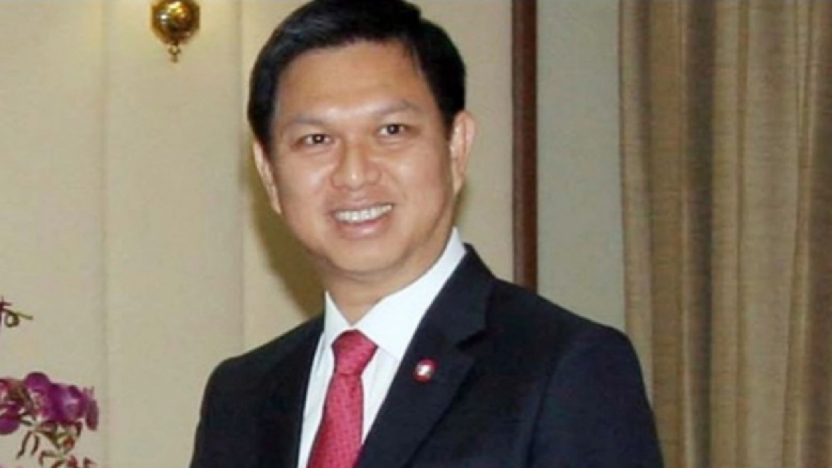 "วรวัจน์" เชื่อ ปชช. ไม่เอาพรรคทหาร "วรวัจน์" เชื่อ ปชช. ไม่เอาพรรคทหาร