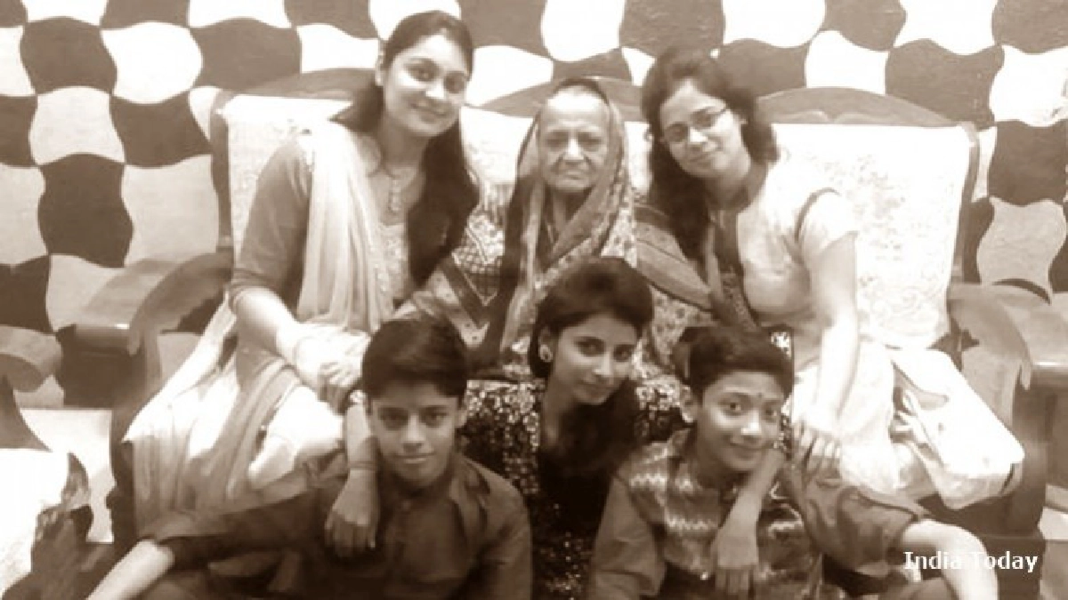 พบเบาะแสสะพรึง 11 ศพแขวนคอ-ปิดตาปิดปาก  