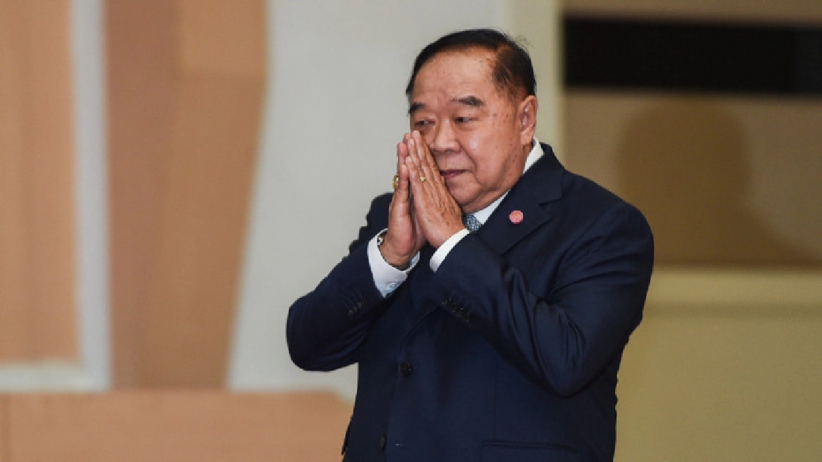 "บิ๊กป้อม" ยังไม่ได้รับรายงานช่วยทีมหมูป่า "บิ๊กป้อม" ยังไม่ได้รับรายงานช่วยทีมหมูป่า