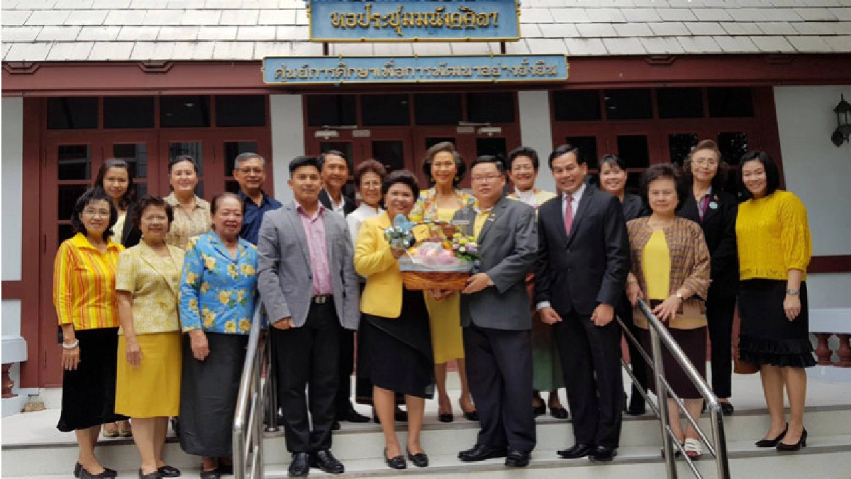 นายกสโมสรโรตารีกรุงเทพรัตนโกสินทร์ นายกสโมสรโรตารีกรุงเทพรัตนโกสินทร์
