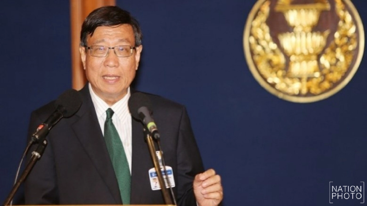 "พรเพชร" เชื่อ ปมเลือก ปธ.กกต. ไม่ขัดแย้ง "พรเพชร" เชื่อ ปมเลือก ปธ.กกต. ไม่ขัดแย้ง
