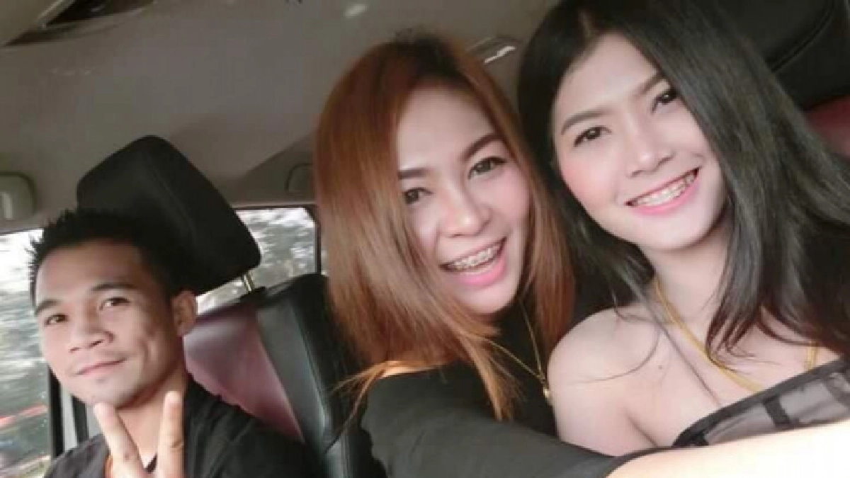 "ศรีสะเกษ"เตรียมจูงแฟนสาวแถลงเรื่องหมั้น30ก.ค.นี้ "ศรีสะเกษ"เตรียมจูงแฟนสาวแถลงเรื่องหมั้น30ก.ค.นี้