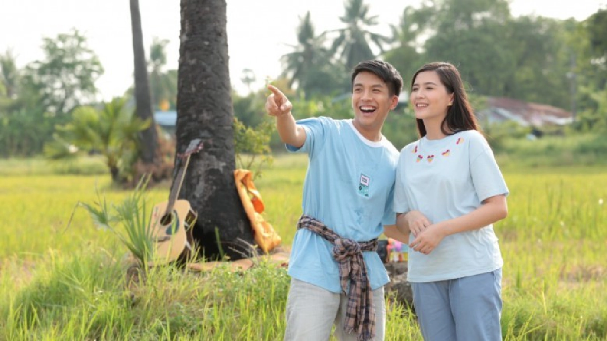 "เต๋า-โฟกัส" ลงจอด้วยกันครั้งแรก  ใน "มนต์ฮักทรานซิสเตอร์"