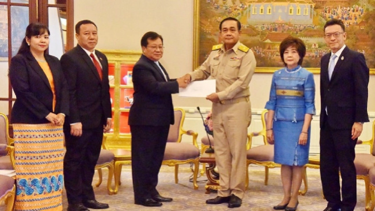 ไทยมอบ 3 ล้านช่วยน้ำท่วม"เมียนมา ไทยมอบ 3 ล้านช่วยน้ำท่วม"เมียนมา