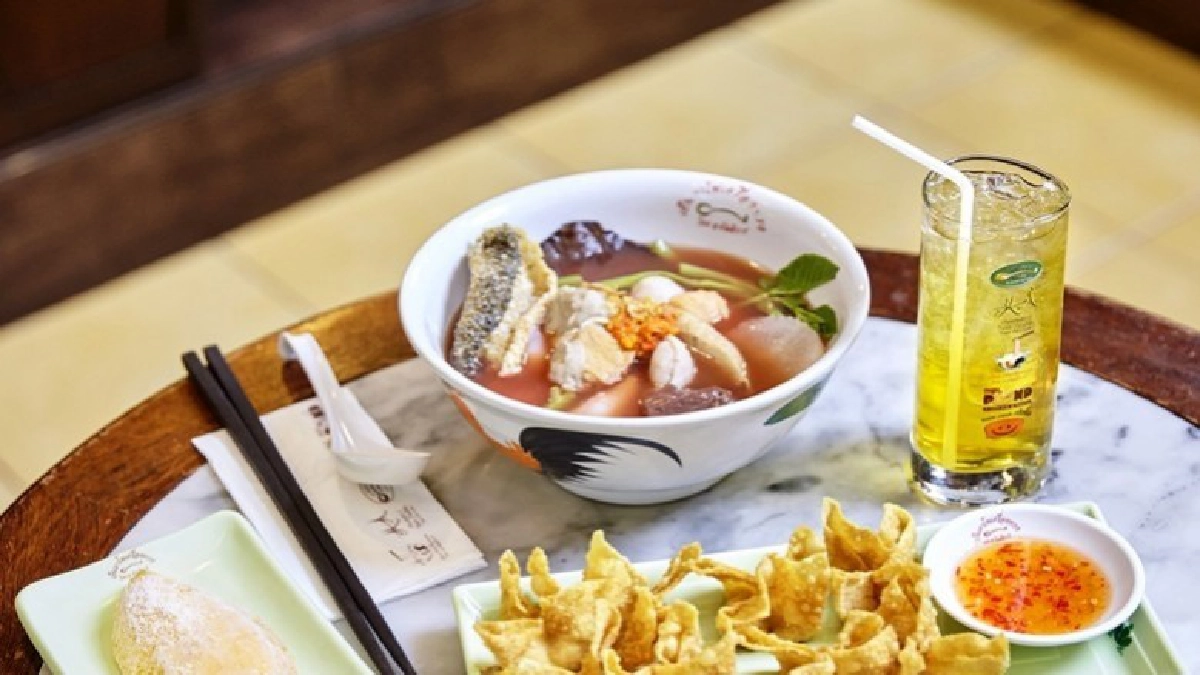 ลุ้นกินฟรีทั้งปีกับเย็นตาโฟทรงเครื่องฉลอง 20 ปี 