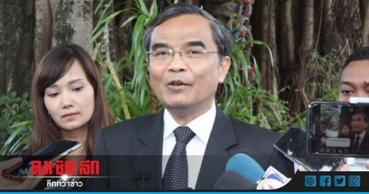 "นิพิฏฐ์" ยก "ไททานิก" เหตุไม่กู้ "ฟินิกซ์" "นิพิฏฐ์" ยก "ไททานิก" เหตุไม่กู้ "ฟินิกซ์"