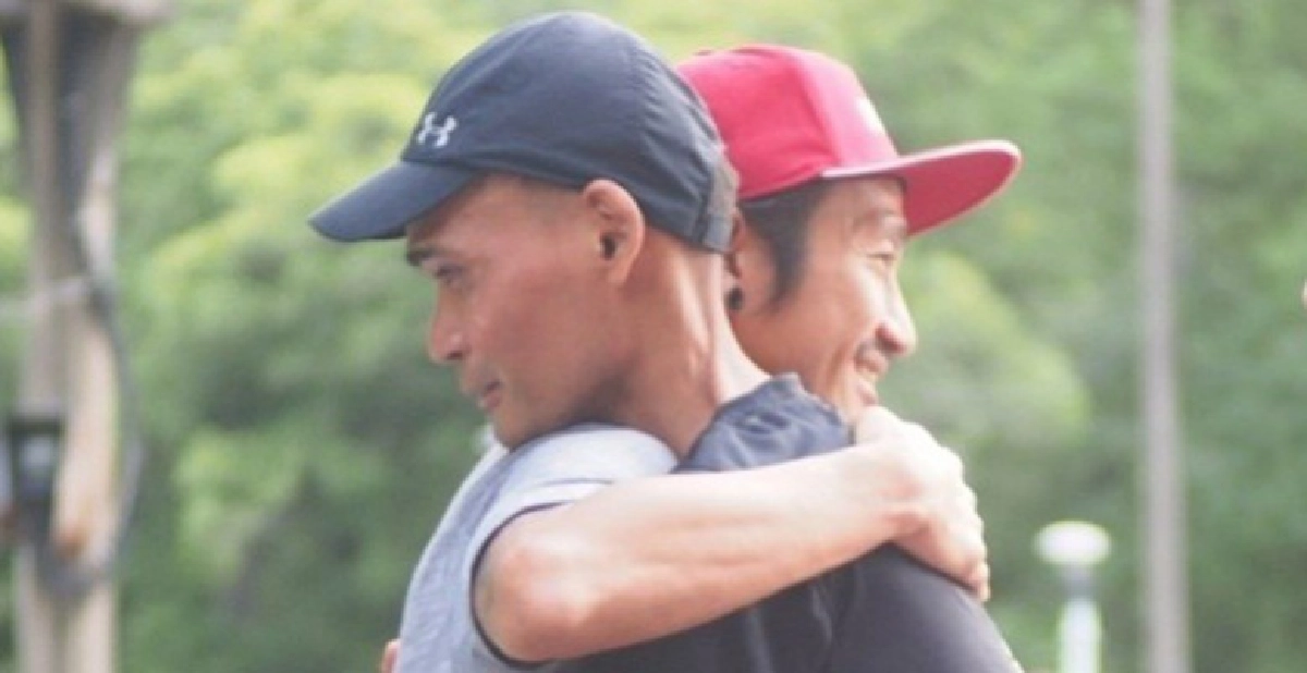 พลังบวก!! 'ตูน บอดี้สแลม' โผล่เซอร์ไพรส์ผู้ป่วยโรคร้าย พลังบวก!! 'ตูน บอดี้สแลม' โผล่เซอร์ไพรส์ผู้ป่วยโรคร้าย