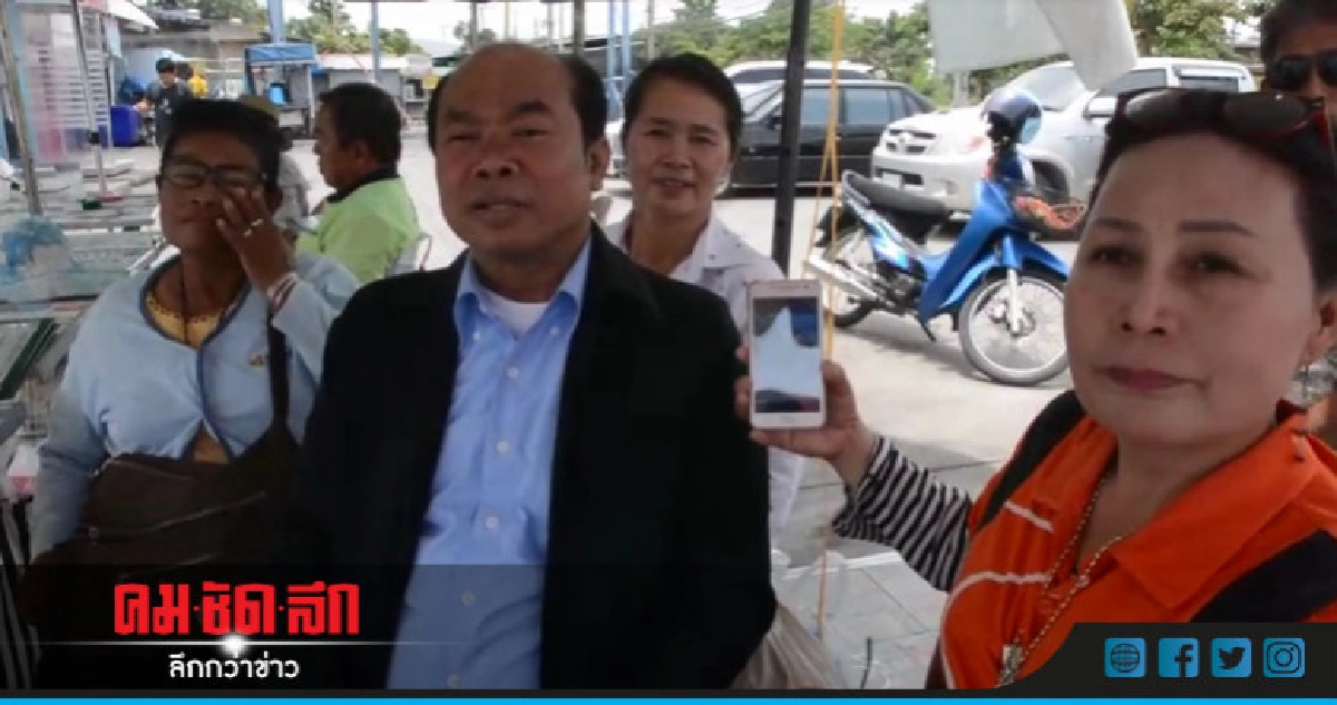 ครูปรีชาพร้อม 3 เจ๊ชวนแฟนคลับซื้อหนังสือ