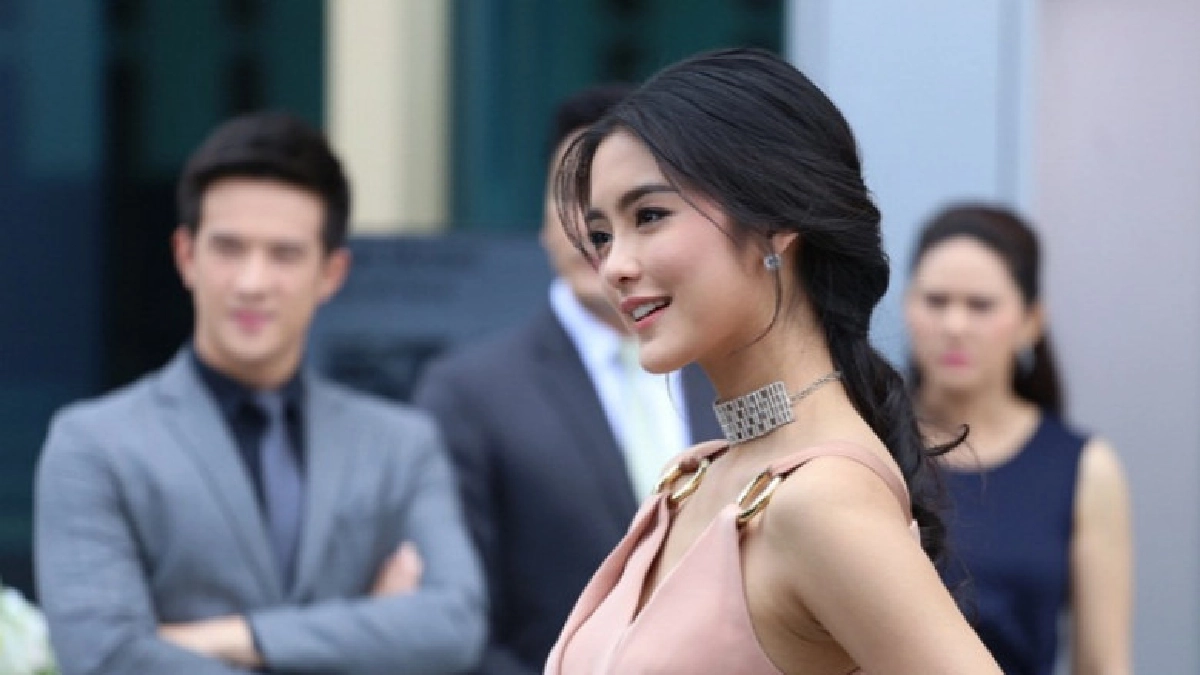 เรื่องย่อ ดวงใจในไฟหนาว (ตอนที่ 5) เรื่องย่อ ดวงใจในไฟหนาว (ตอนที่ 5)