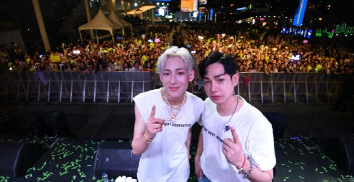 2 ด้อม 'แบมแบม-เป๊ก' ทำห้างแตก 2 ด้อม 'แบมแบม-เป๊ก' ทำห้างแตก
