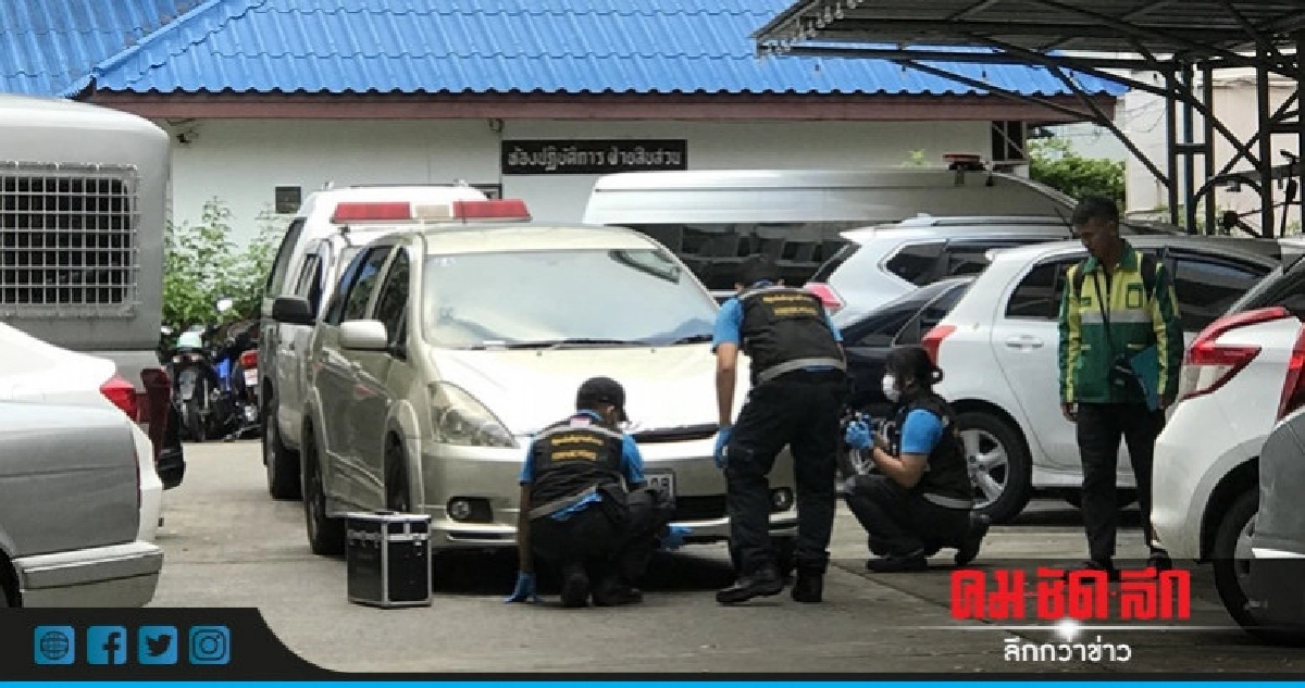 เช็กวงจรปิด! คลี่ปมเก๋งลากสาวติดใต้รถ เช็กวงจรปิด! คลี่ปมเก๋งลากสาวติดใต้รถ