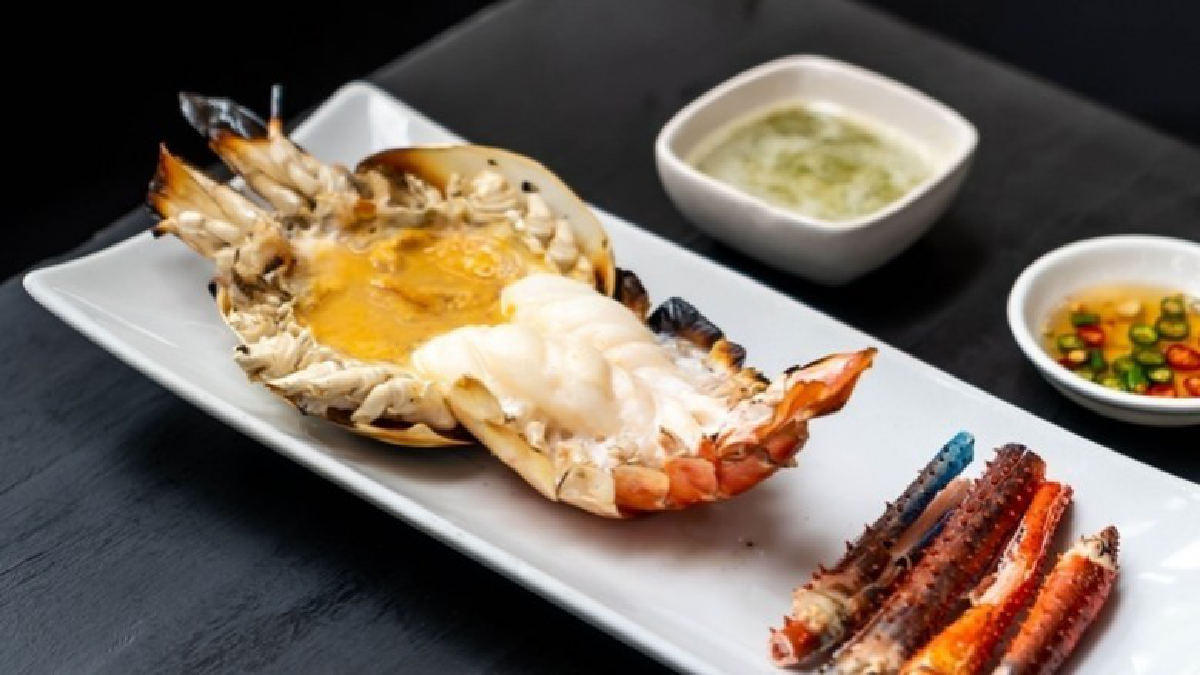 กินให้สมอยาก...บุฟเฟต์กุ้งแม่น้ำ & ซีฟู้ด