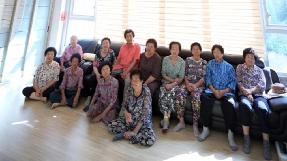 ผลศึกษาพบคนรุ่นใหม่-วัยชราเกาหลีสื่อสารกันยาก ผลศึกษาพบคนรุ่นใหม่-วัยชราเกาหลีสื่อสารกันยาก