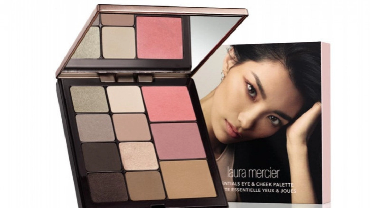 เติมสีสันบนใบหน้ากันหน่อย เติมสีสันบนใบหน้ากันหน่อย
