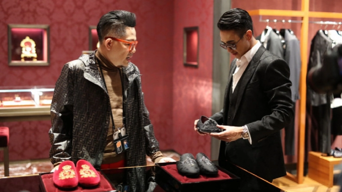 แฟชั่นลักชัวรี่ ดีต่อใจหนุ่มสาวช่างแต่งตัว