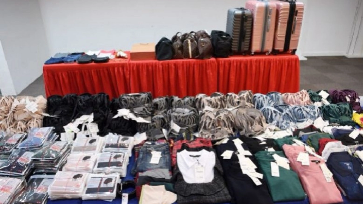  แก๊งเวียดนามใช้ถุงฟอยล์หลอกเซ็นเซอร์ขโมยเสื้อผ้าในห้าง