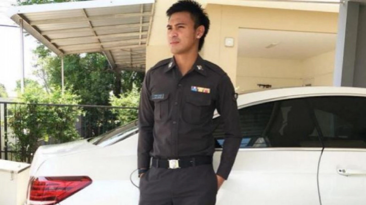 ตำรวจไล่"อาทิตย์"พ้นราชการ-คดีพรากผู้เยาว์ถึงอัยการ ตำรวจไล่"อาทิตย์"พ้นราชการ-คดีพรากผู้เยาว์ถึงอัยการ