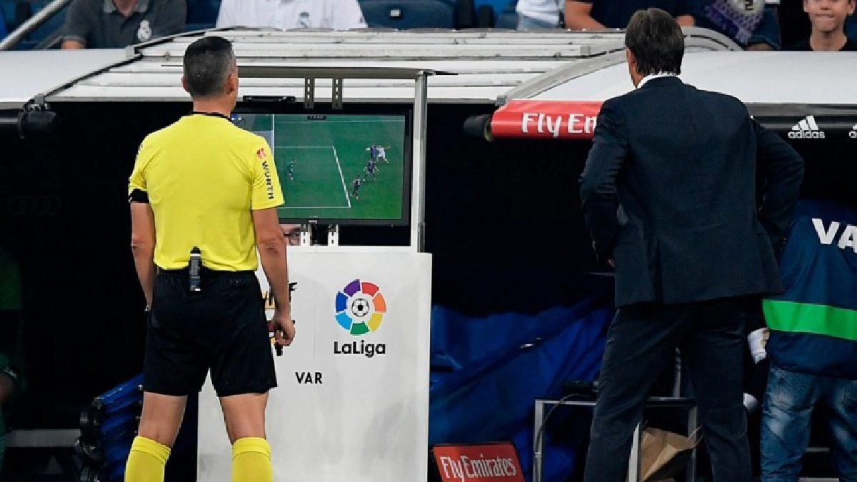 คอนเฟิร์ม! ยูฟ่า นำ VAR มาใช้ในศึก UCL เริ่มซีซั่นหน้า คอนเฟิร์ม! ยูฟ่า นำ VAR มาใช้ในศึก UCL เริ่มซีซั่นหน้า