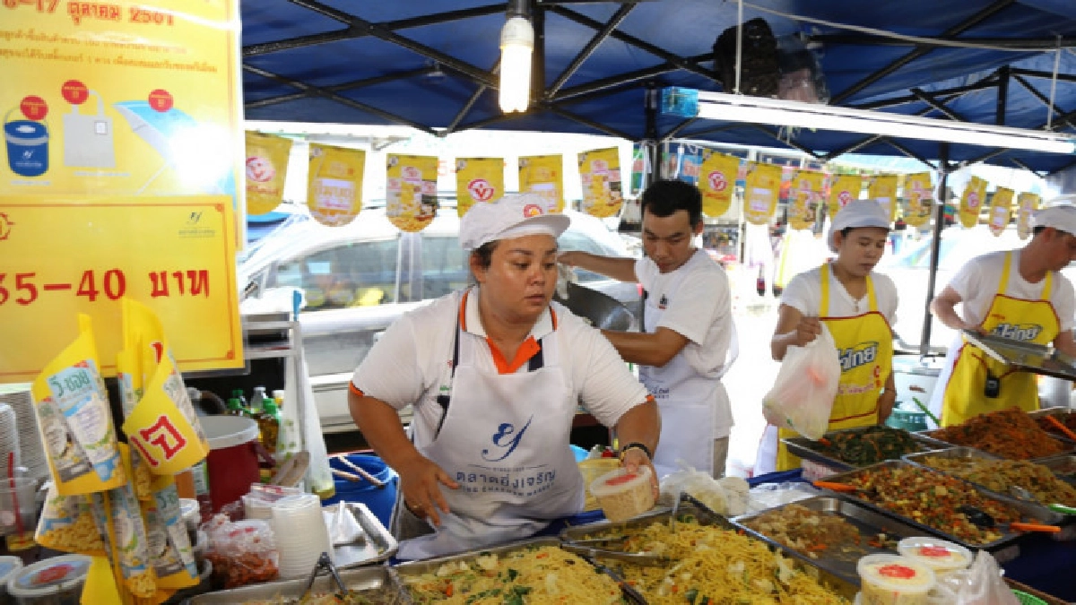เทศกาลอาหารเจตลาดยิ่งเจริญเริ่มแล้ว !! เทศกาลอาหารเจตลาดยิ่งเจริญเริ่มแล้ว !!