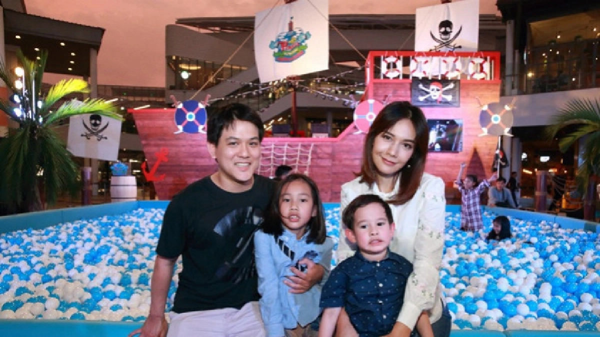 เซเลบรุ่นจิ๋วตะลุยเกาะมหาสมบัติ