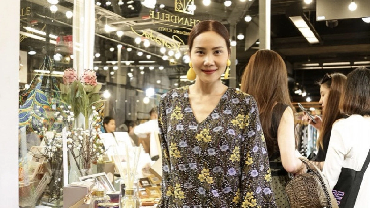 "คุณหญิงแอร์" ผอมลงเพราะอะไร??? "คุณหญิงแอร์" ผอมลงเพราะอะไร???