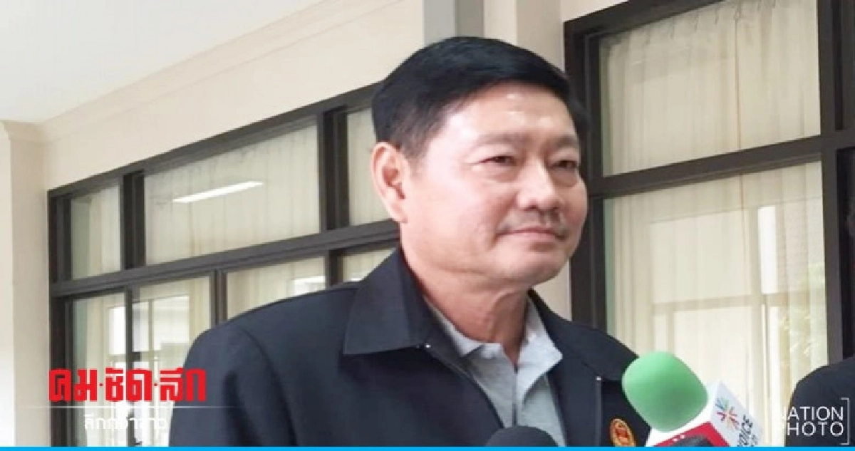 "พีระศักดิ์"ปัดช่วยรัฐบาลตีปี๊บบัตรสวัสดิการแห่งรัฐ "พีระศักดิ์"ปัดช่วยรัฐบาลตีปี๊บบัตรสวัสดิการแห่งรัฐ