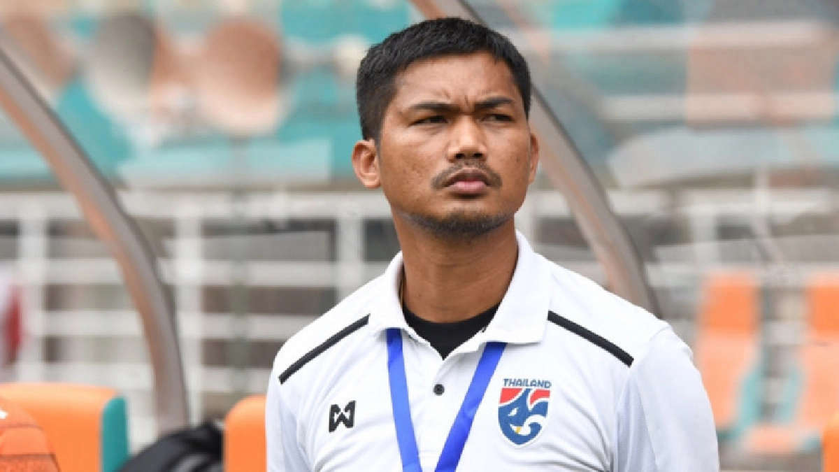 สมาคมฯ ให้ 'โค้ชหระ' ช้างศึก U-19 ต่อ ควบ ตน.ผู้ช่วย 'กาม่า' สมาคมฯ ให้ 'โค้ชหระ' ช้างศึก U-19 ต่อ ควบ ตน.ผู้ช่วย 'กาม่า'