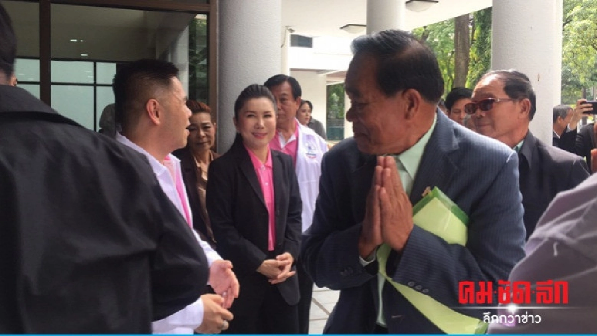 "กัญจนา" หวังใจ "ลูกชายสมศักดิ์" ยังอยู่ร่วมงานพรรค "กัญจนา" หวังใจ "ลูกชายสมศักดิ์" ยังอยู่ร่วมงานพรรค