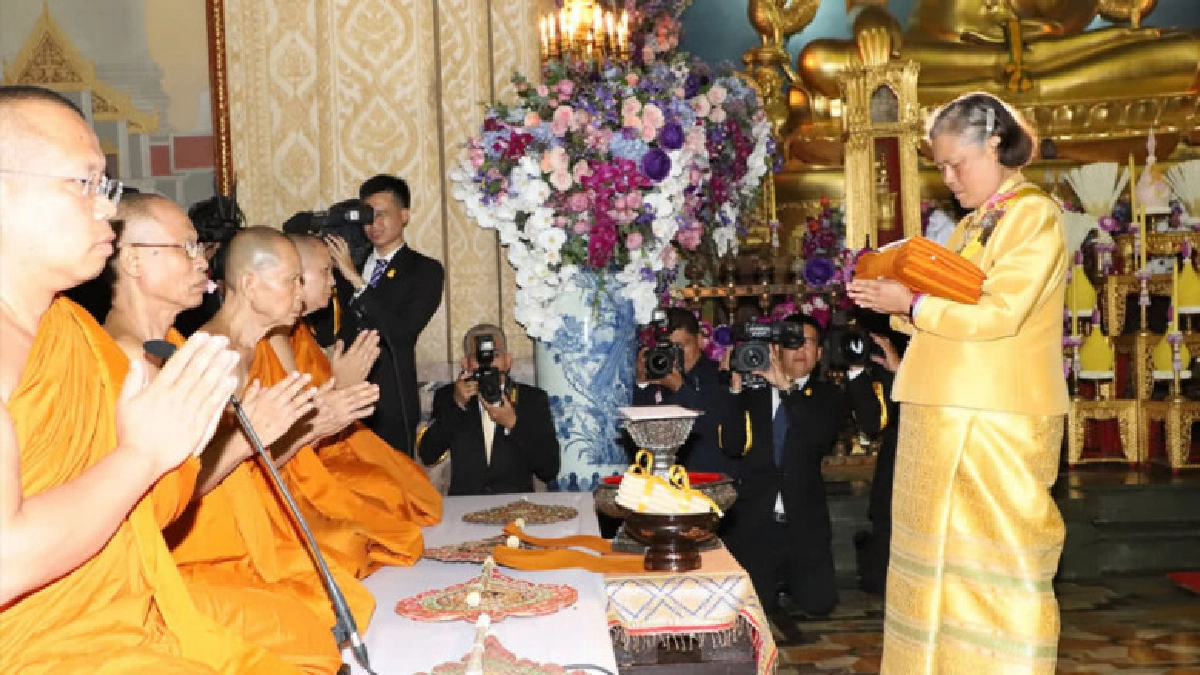 สมเด็จพระเทพฯ เสด็จฯ ถวายผ้าพระกฐิน วัดเบญจมบพิตรฯ สมเด็จพระเทพฯ เสด็จฯ ถวายผ้าพระกฐิน วัดเบญจมบพิตรฯ