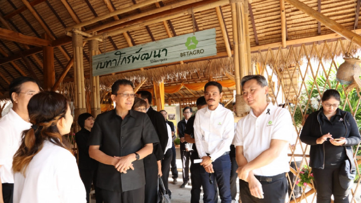 เครือเบทาโกรส่งต่อปณิธานที่มุ่งมั่น รุ่นสู่รุ่น เครือเบทาโกรส่งต่อปณิธานที่มุ่งมั่น รุ่นสู่รุ่น