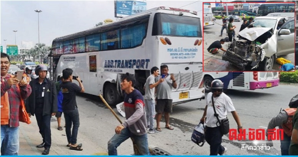 กระบะเสยท้ายรถบัสดังสนั่นพัทยาใต้ 
