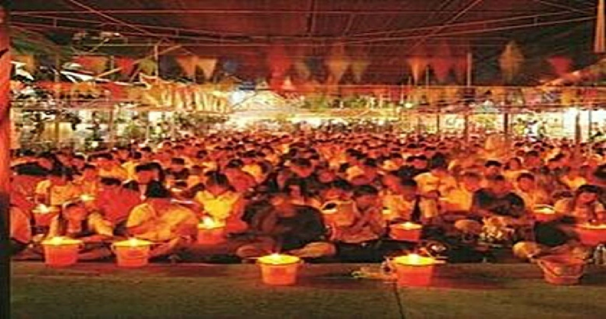 "สิริมงคล"อาบน้ำเพ็ญคืนลอยกระทง "สิริมงคล"อาบน้ำเพ็ญคืนลอยกระทง