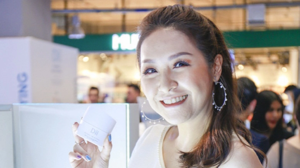 เซเลบรักผิวสัมผัสการบำรุงล้ำลึก