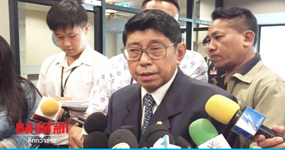 "วิษณุ"รับมีธงถกพรรคการเมือง-เตรียมปล่อยของเพียบ "วิษณุ"รับมีธงถกพรรคการเมือง-เตรียมปล่อยของเพียบ