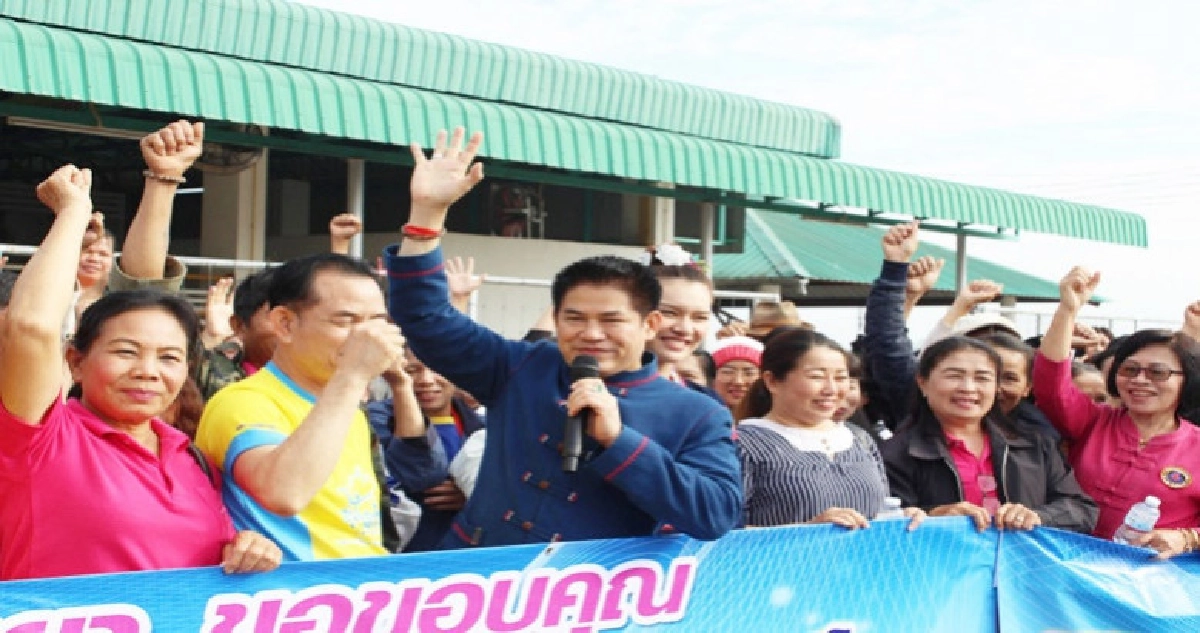 "ธรรมนัส"ประกาศยึดส.ส.พะเยาทั้ง 3 เขต "ธรรมนัส"ประกาศยึดส.ส.พะเยาทั้ง 3 เขต