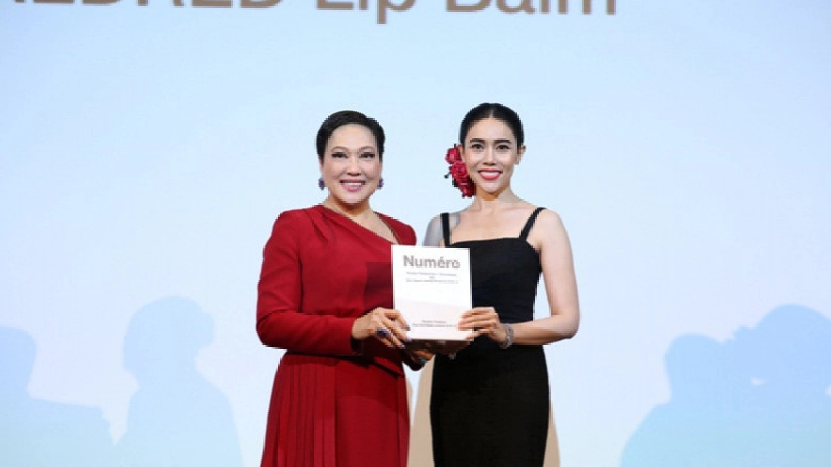 เซเลบร่วมยินดี 7 ปีแห่งความสำเร็จ