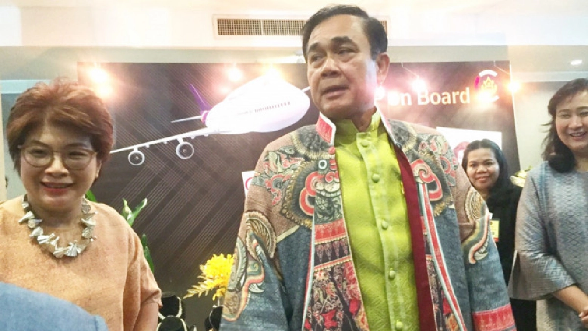 "ประยุทธ์"ควัก4,500ซื้อ"เสื้อเสนากุฎ"เครื่องแบบทหารกรุงศรี