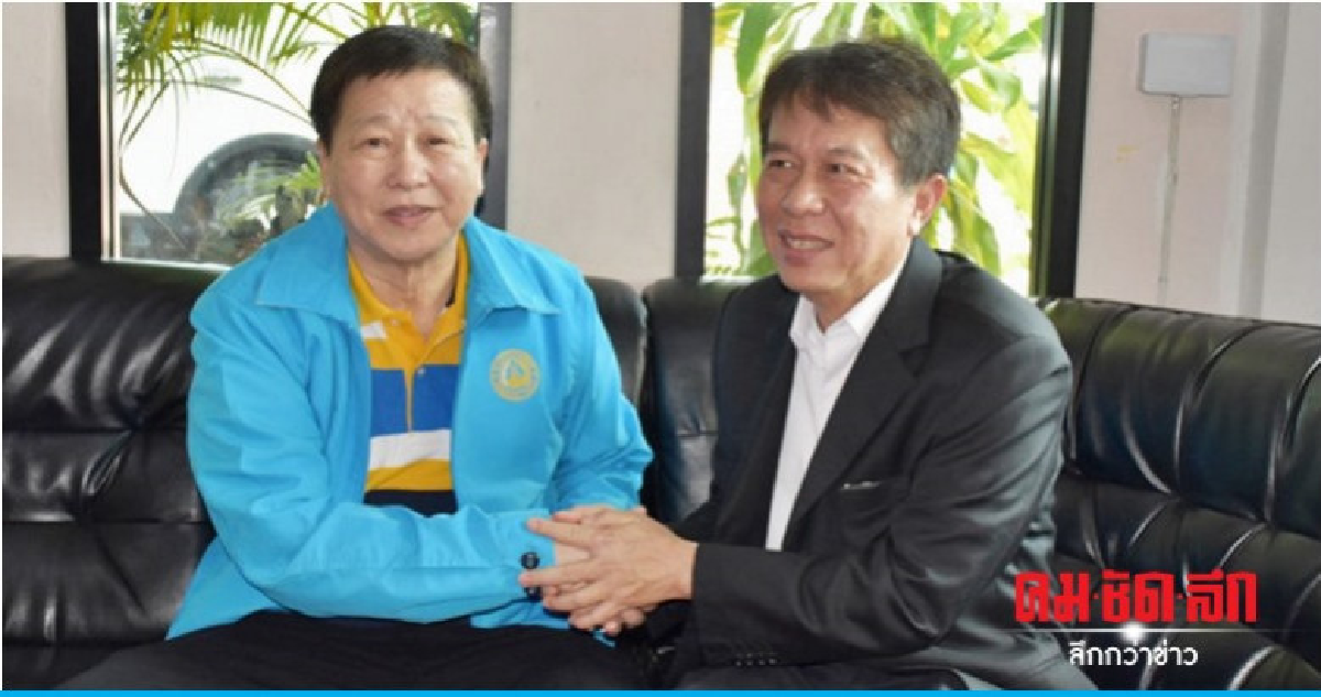 "ทนุศักดิ์" โชว์สปิริต จับมือผู้สมัคร ส.ส.ต่างพรรค "ทนุศักดิ์" โชว์สปิริต จับมือผู้สมัคร ส.ส.ต่างพรรค