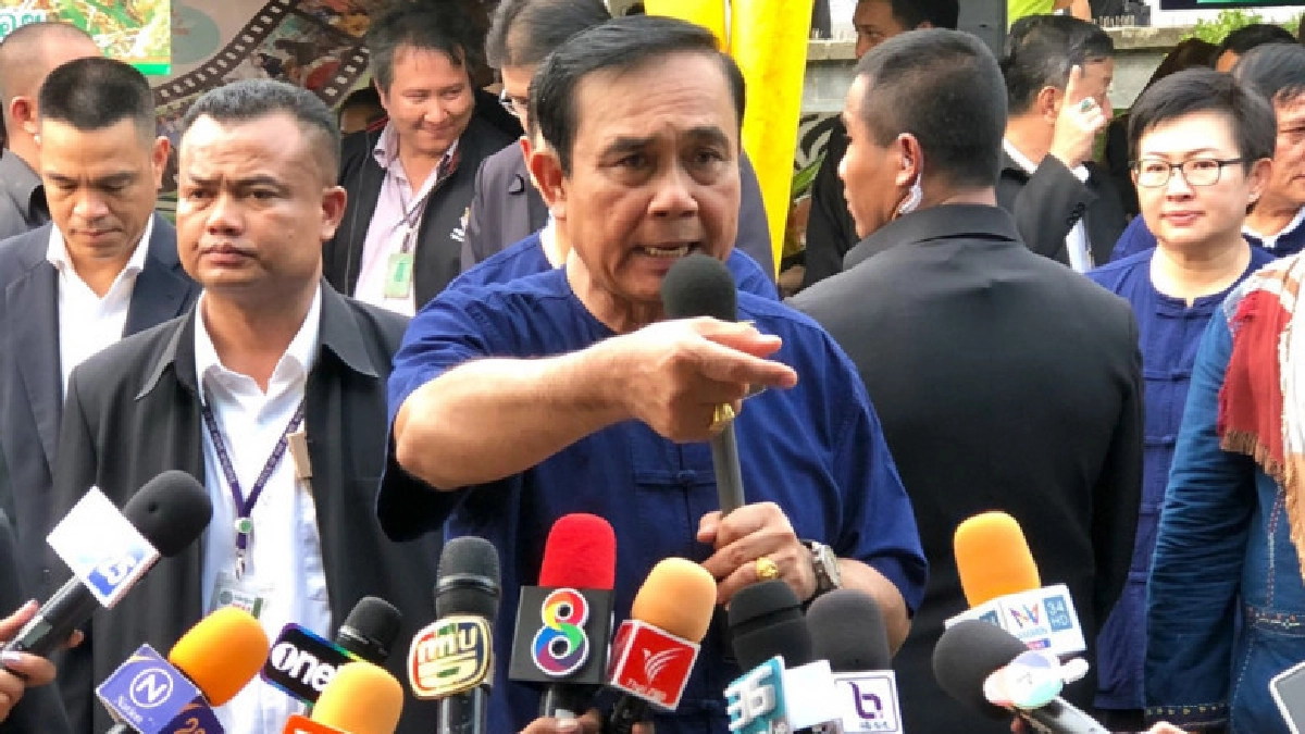 "ประยุทธ์"เตือน"ชาวนา"กำไรแบ่งปันทำไม่ได้ !!! "ประยุทธ์"เตือน"ชาวนา"กำไรแบ่งปันทำไม่ได้ !!!