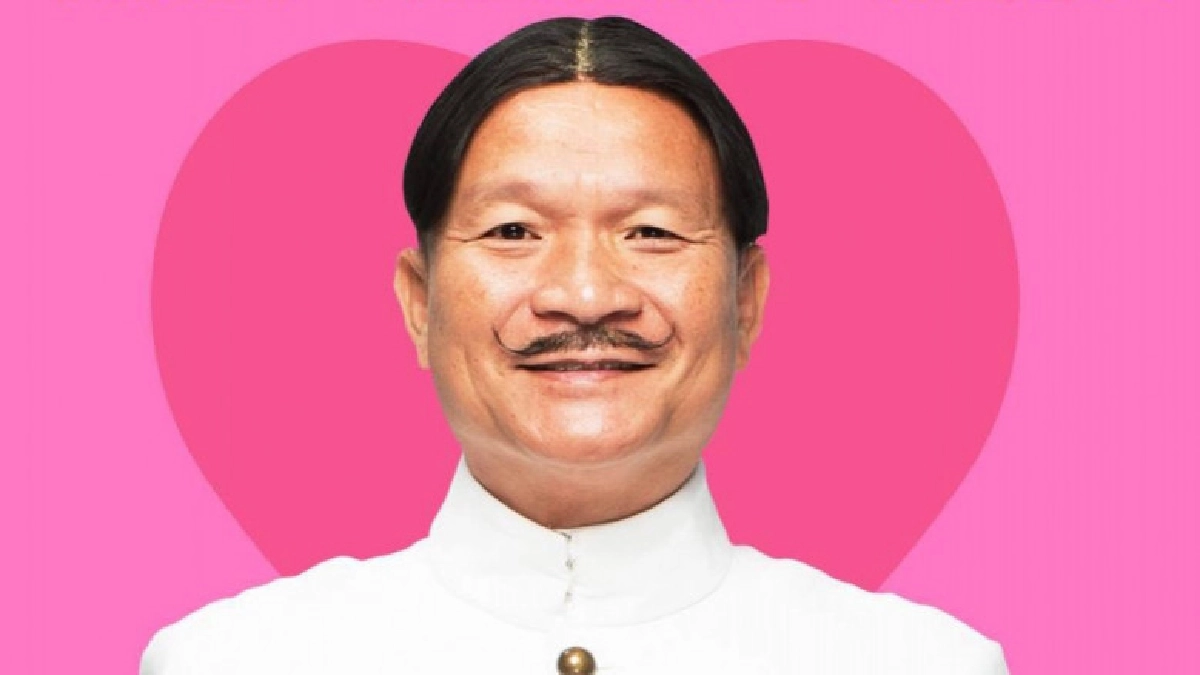 "หม่ำ จ๊กมก" เปิดตัว "ยโสธร เอฟซี"