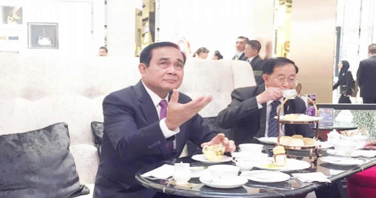 "นายกฯ"ติงทีวีบางช่องพูดไร้สาระเลือกข้างชัดเจน "นายกฯ"ติงทีวีบางช่องพูดไร้สาระเลือกข้างชัดเจน