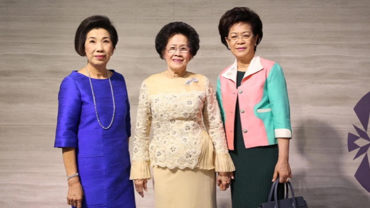 เหล่าเซเลบทึ่ง!ชมกรรมวิธีไฟน์จิวเวลรี่