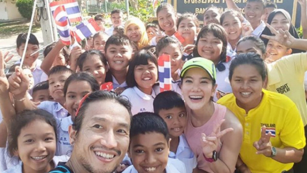 น่ารัก 'พี่ตูน' เล่าเรื่องประทับใจระหว่างซ้อมวิ่งที่ภูเก็ต น่ารัก 'พี่ตูน' เล่าเรื่องประทับใจระหว่างซ้อมวิ่งที่ภูเก็ต