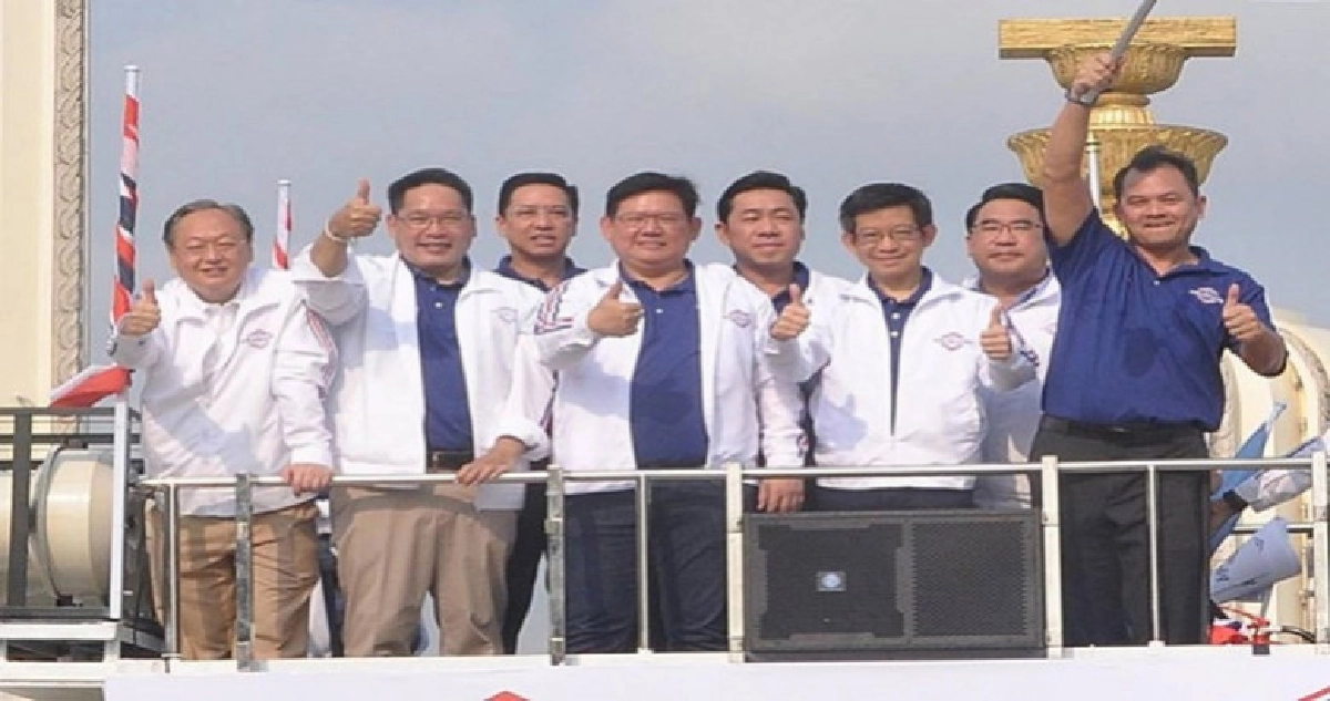 "พปชร."ปล่อยคาราวานหาเสียง 30 วันสุดท้ายประเดิม"ชัยนาท" "พปชร."ปล่อยคาราวานหาเสียง 30 วันสุดท้ายประเดิม"ชัยนาท"