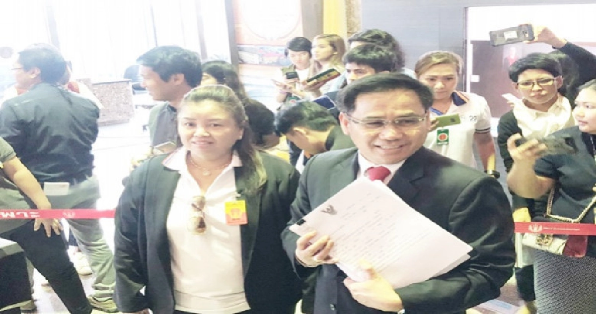 "ทษช."ส่งหลักฐานสู้คดียุบพรรค 8 ประเด็น "ทษช."ส่งหลักฐานสู้คดียุบพรรค 8 ประเด็น