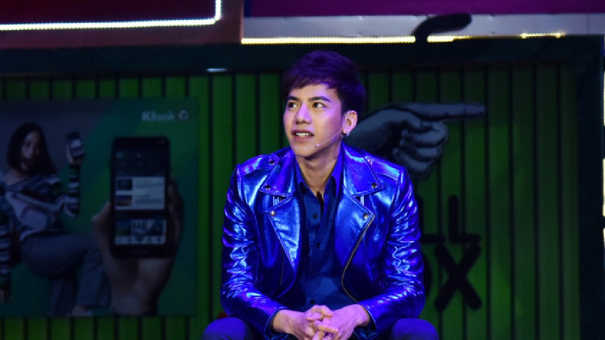 'ต้น' ส่งพลังเสียงสะกดคนดู 