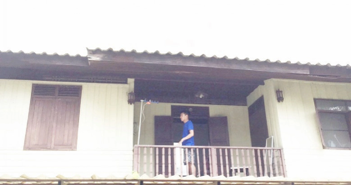 วอด 6 หลังบ้านย่านห้วยขวาง วอด 6 หลังบ้านย่านห้วยขวาง