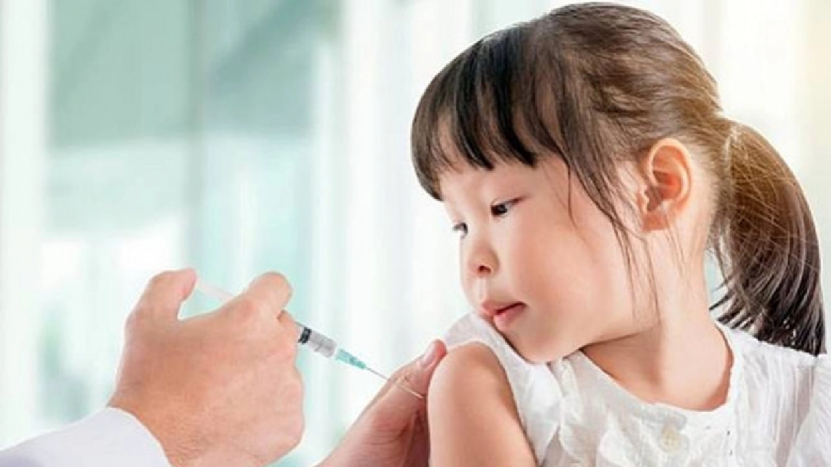 แพทย์แนะฉีดวัคซีนก่อนลูกป่วย แพทย์แนะฉีดวัคซีนก่อนลูกป่วย