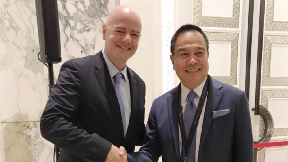 "สมยศ" หารือฟีฟ่าเรื่องการสร้างศูนย์ฝึกลูกหนัง "สมยศ" หารือฟีฟ่าเรื่องการสร้างศูนย์ฝึกลูกหนัง