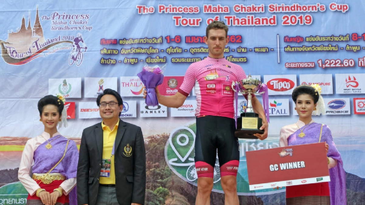 นักปั่นทีมจิงโจ้ครองถ้วยพระราชทาน นักปั่นทีมจิงโจ้ครองถ้วยพระราชทาน